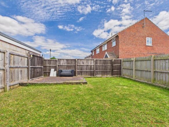 3 bed Semi-Detached for sale Image 4