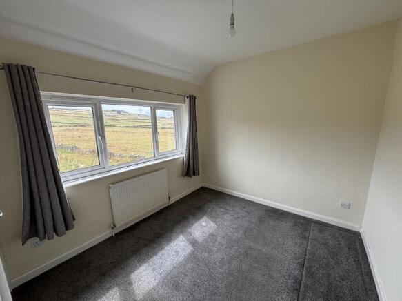 2 bed Terraced for sale Image 6