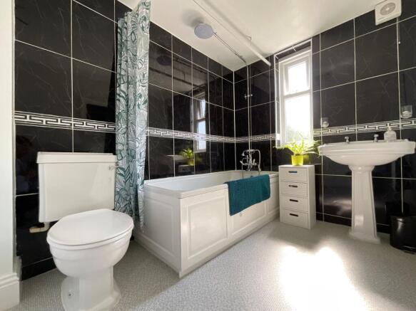 3 bed End of Terrace for sale Image 8