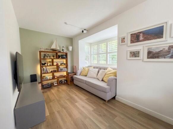 Leach Drive, Eccles, M30 photo 4