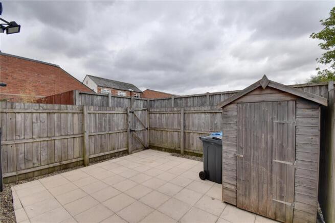 3 bed Terraced for sale Image 9