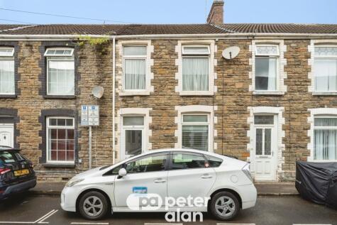 Charles Street, Neath