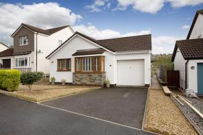 34, Valley Close, Teignmouth TQ14 9UF