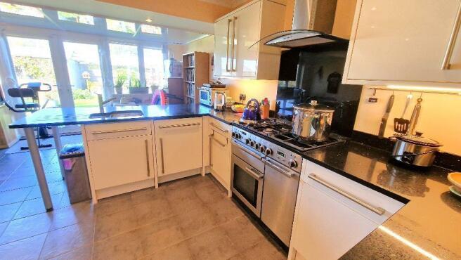 Open Plan Kitchen + Dining Room