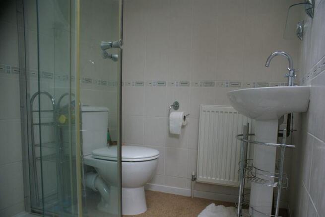 En Suite Back...