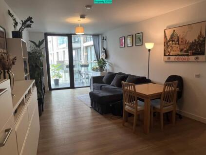 1 Emery Way, London, E1W 2AS