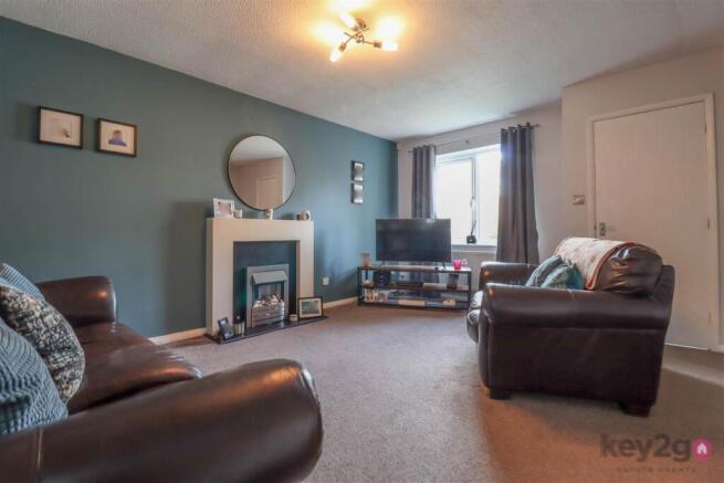 3 bed Semi-Detached for sale Image 7