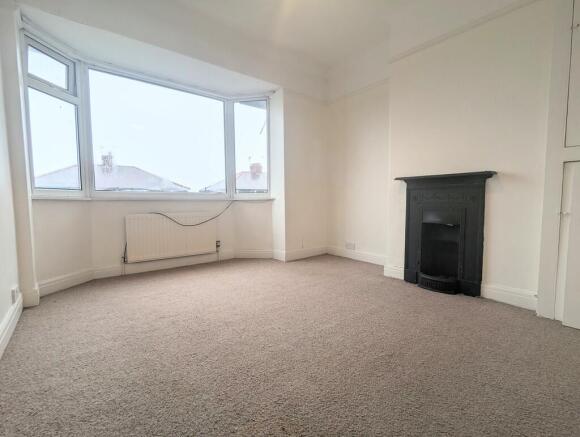 3 bed Semi-Detached to rent Image 7