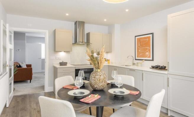 Dandara - Anglo Gate - The Bromley, Home 4