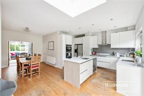 55, Brent Way, Finchley, London N3 1AR