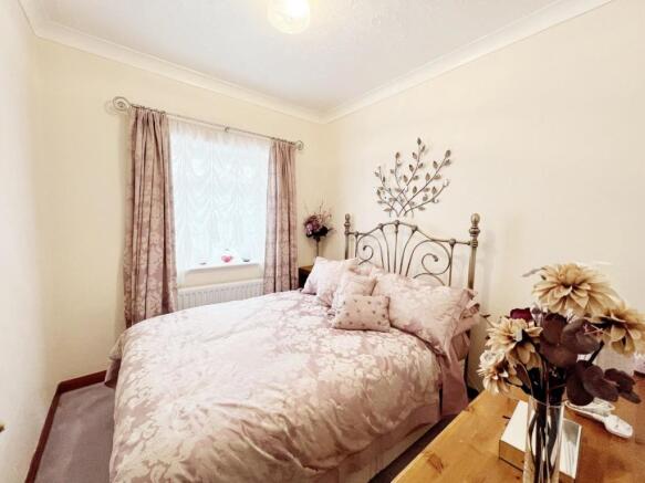 Bedroom 2.jpg