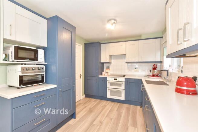 Kitchen/ Breakfast Room