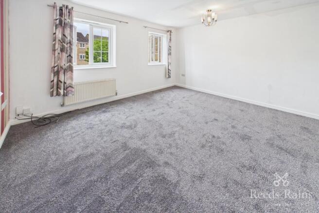 3 bed Terraced to rent Image 4