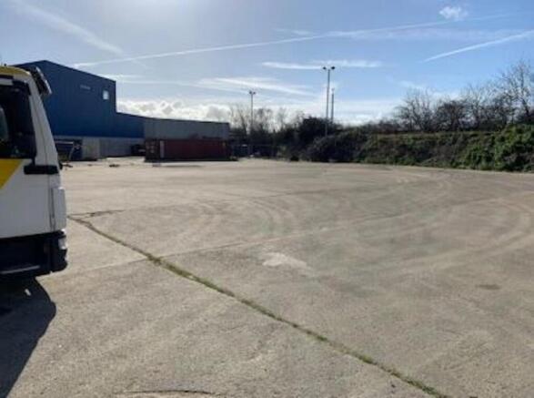 Photo 2 (High Quality)