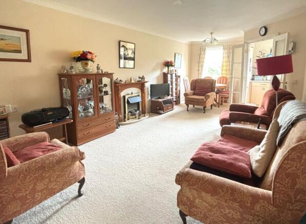 Photo 6