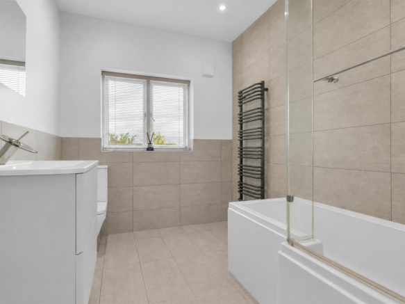 bathroom2.png