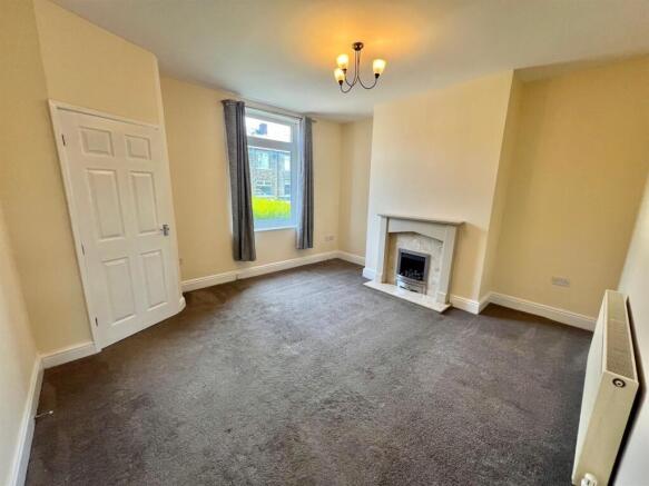 Bramleys Estate Agents - Julian Street - Moldgreen