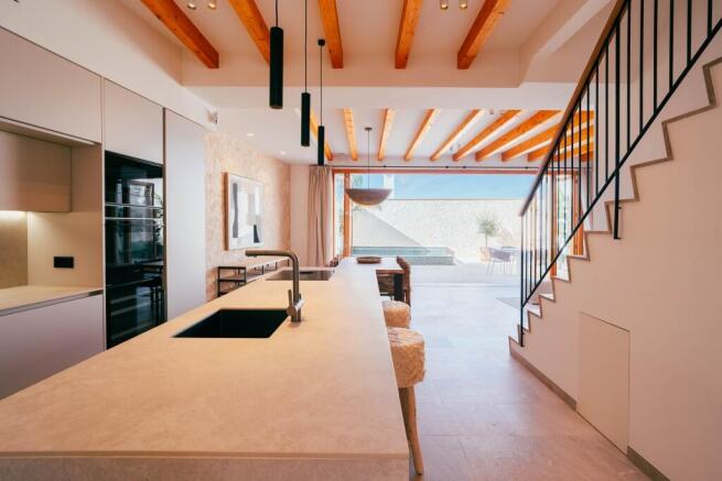 Kitchen (2)