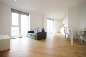 Flat 901, 1, Every Street, Manchester M4 7LT
