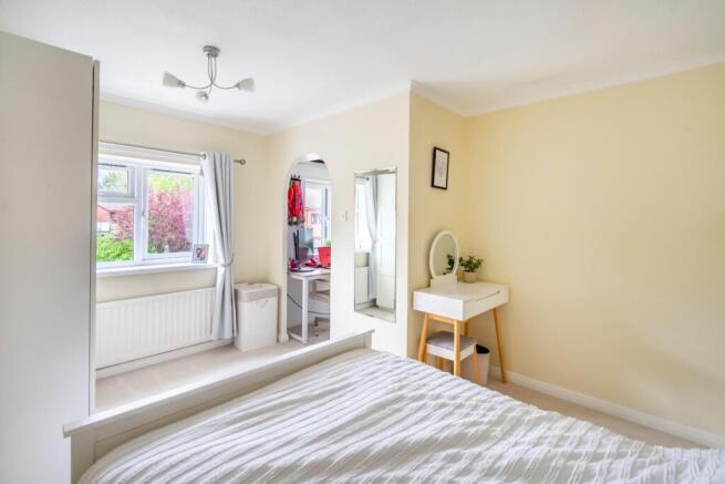 2 bed Semi-Detached for sale Image 10