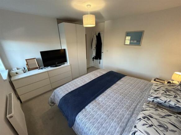 Bedroom 2b