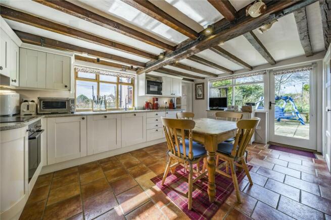 Kitchen/Breakfast Rm