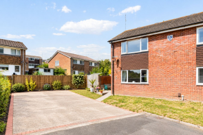 40, Darnley Close, Folkestone CT20 3NR