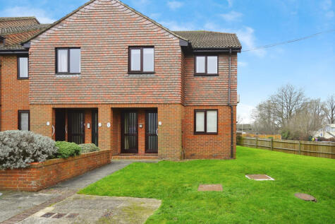 Loudon Way, Ashford, TN23 3
