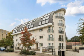 Flat 12, Beckenham Park Heights, Melfield Gardens, London SE6 3AL