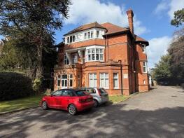 4, 11 Bermuda Court, Derby Road, Bournemouth BH1 3PY