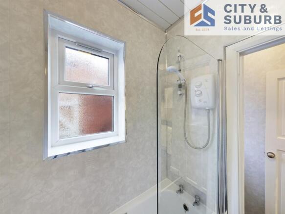 BMT26 Bathroom (2)