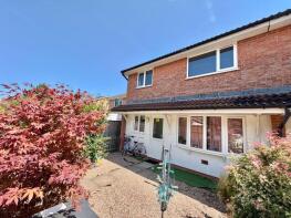 64, Ashbourne Crescent, Taunton TA1 2RB