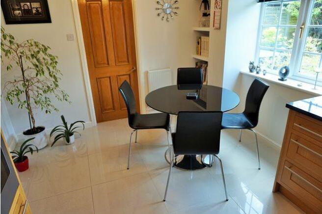 Kitchen / Breakfast