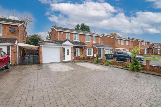 2-bed semi-detached on Belmont Close, TIPTON, DY4 9PL, £240,000