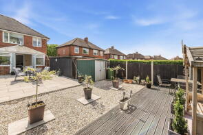 15, Pendas Way, Manston, Leeds LS15 8HU