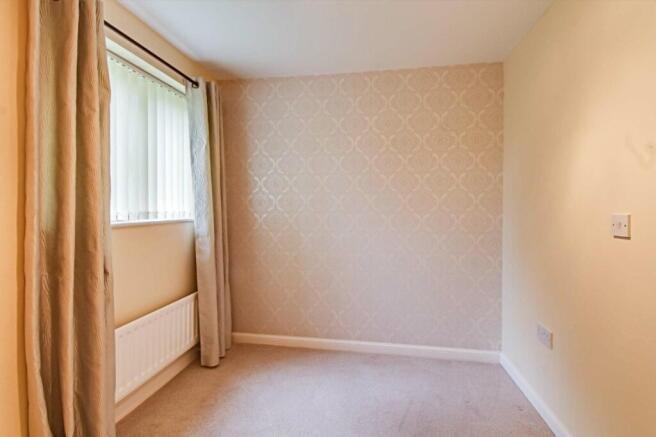2 bed Apartment to rent Image 6