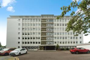 Flat 43, Saffrons Court, Compton Place Road, Eastbourne BN21 1DY