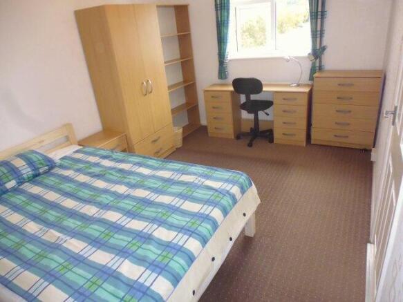 salisbury-road-ct2-7hh-744957