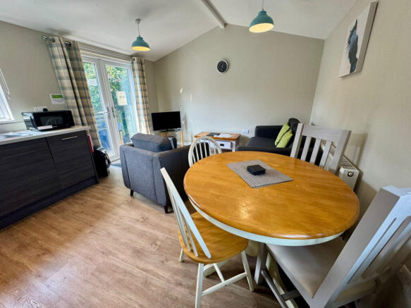 Golden Cross Village, East Sussex, BN27 photo 4