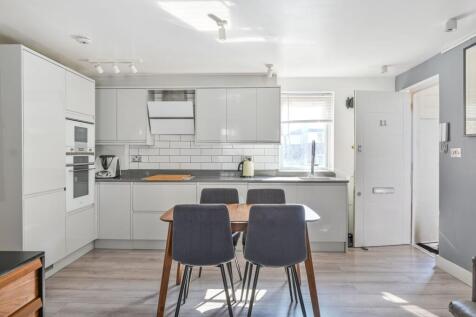 Cartwright St, Tower Hill, London, E1