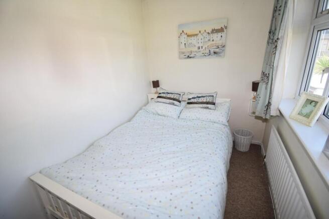 Bed 1.JPG