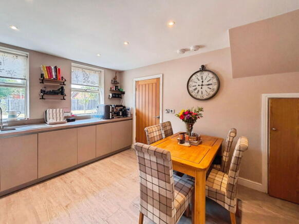 Barnatt Way, Heckington, NG34 9WX photo 4