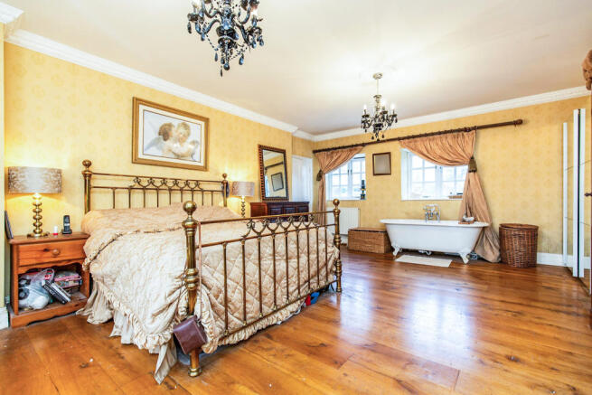 Photo 9