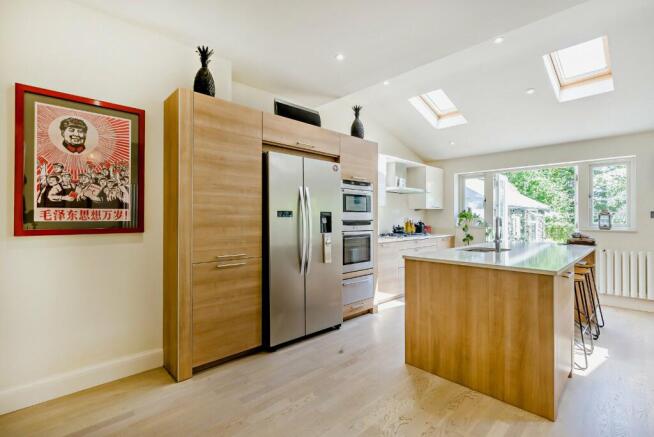 Kitchen/dining