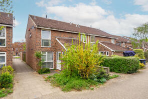 55, Aspen Close, London W5 4YQ