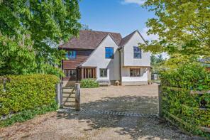 1, Stone Lane, Royston SG8 6NZ