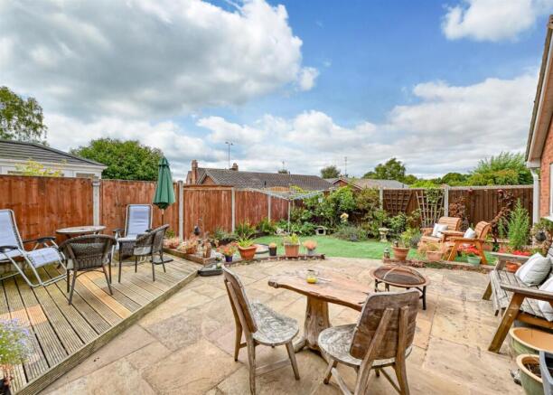 4 Falklands Close-17.jpg