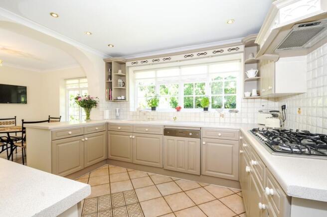 Kitchen/Breakfast Room