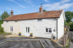 1, Florida Gardens, Priory Close, Castle Cary BA7 7AF