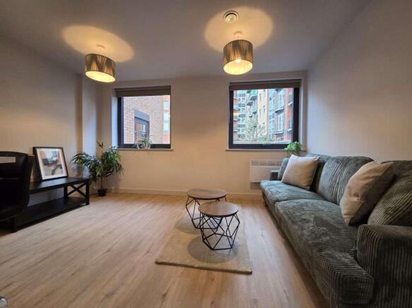 apt_6_20_westfield_terrace